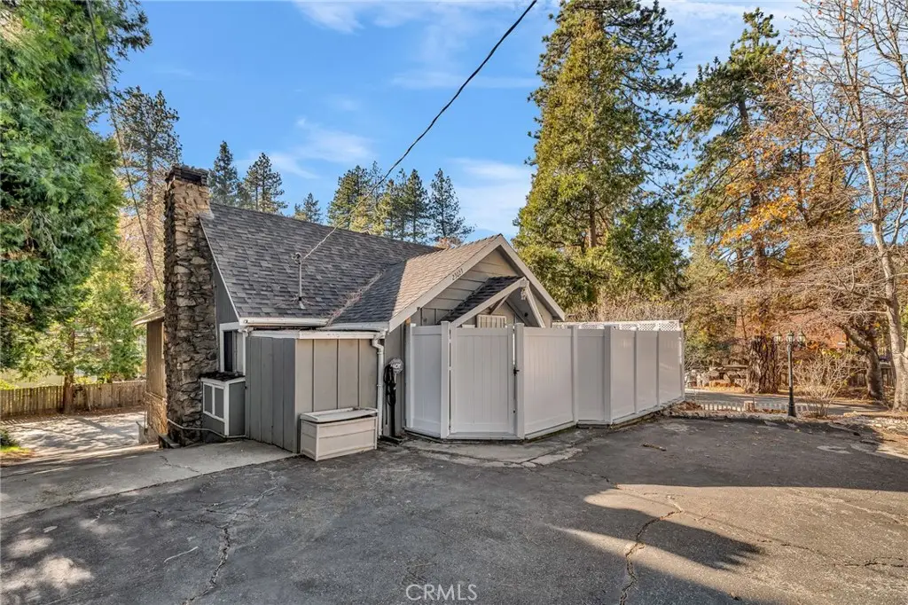 23023 Oak Lane, Crestline, CA 92325 - Image #1