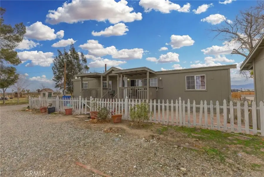 18967 Tawney Road #a/b, Adelanto, CA 92301 - Image #3