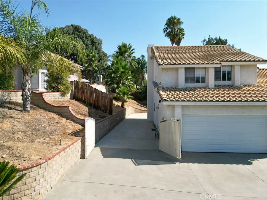 27745 Desert Place, Castaic, CA 91384 - Image #3