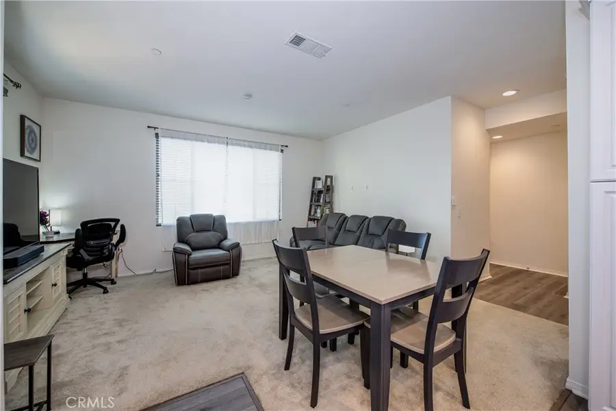 2888 E E Berry Loop Privado #44, Ontario, CA 91761 - Image #3