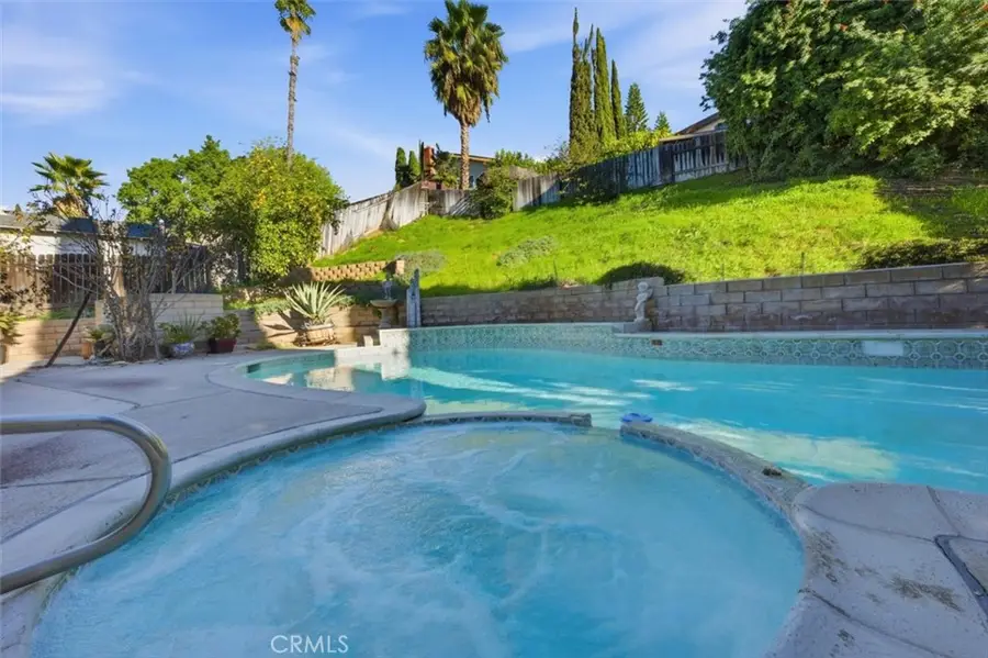 6266 Shaker, Riverside, CA 92506 - #2