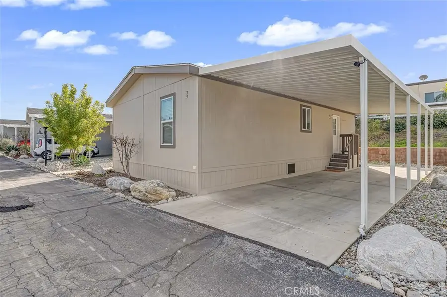 1134 Villa Calimesa #77, Calimesa, CA 92320 - Image #2