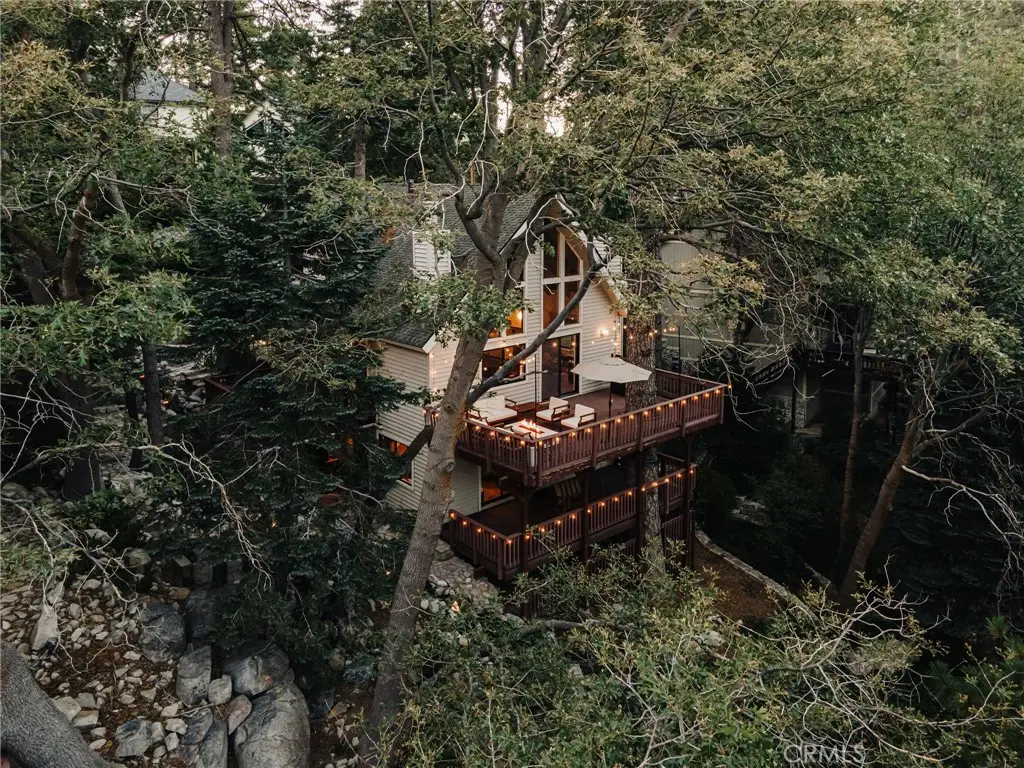 26395 Augusta Drive, Lake Arrowhead, CA 92352 - Image #1