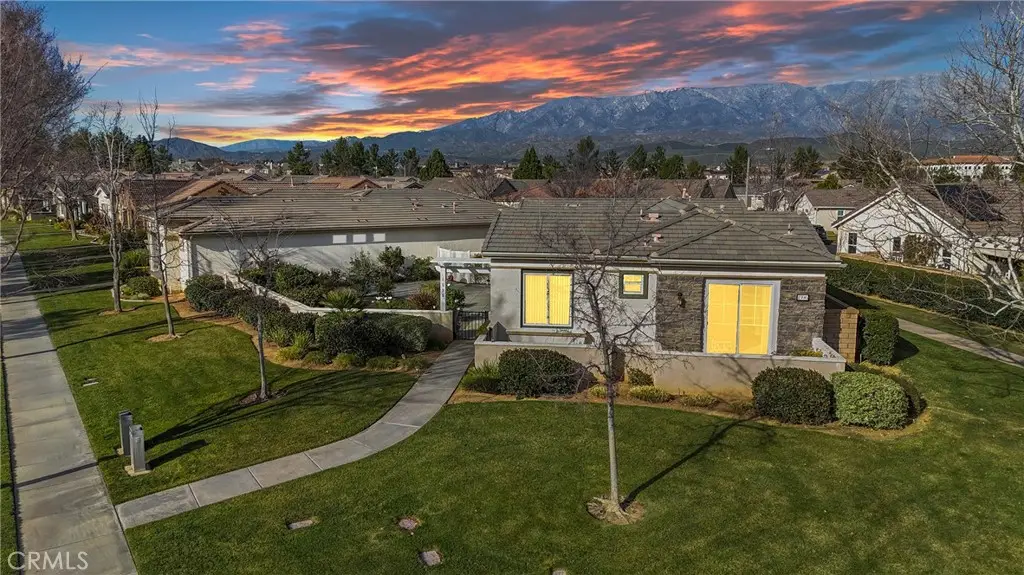 1596 Four Seasons, Beaumont, CA 92223 - #1