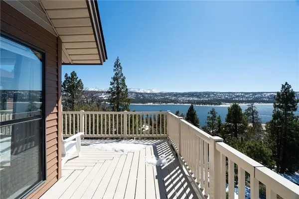 955 Deer Trail Lane, Fawnskin, CA 92333