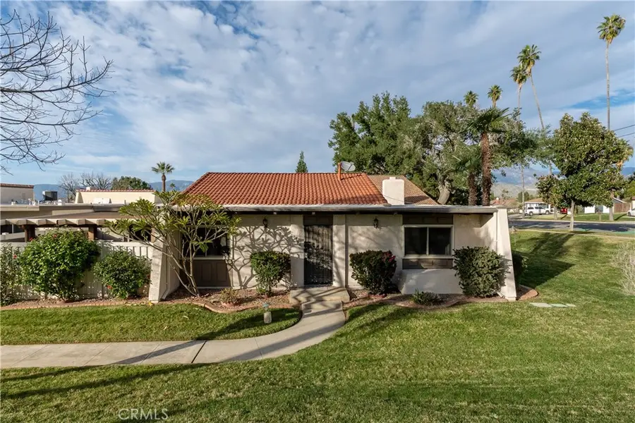 1592 Christopher Ln, Redlands, CA 92374 - Image #2
