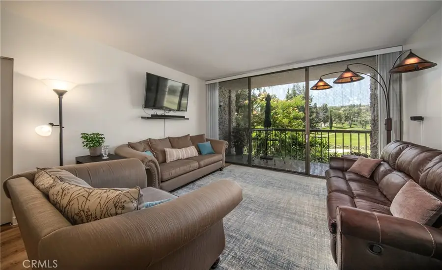 5555 Canyon Crest #2G, Riverside, CA 92507 - #2