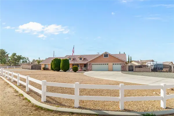 14728 Nokomis, Apple Valley, CA 92307