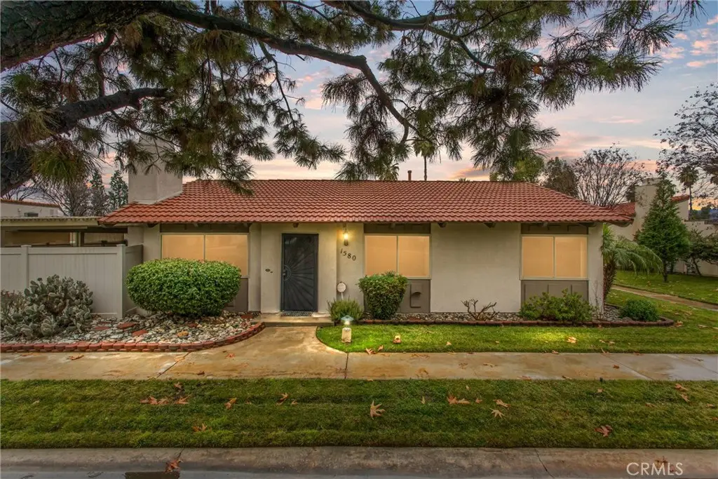 1580 Lisa Lane, Redlands, CA 92374 - #1