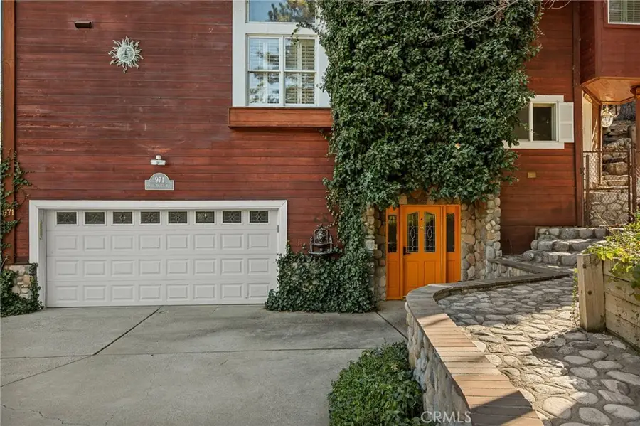 971 Grass Valley, Lake Arrowhead, CA 92352 - Image #2