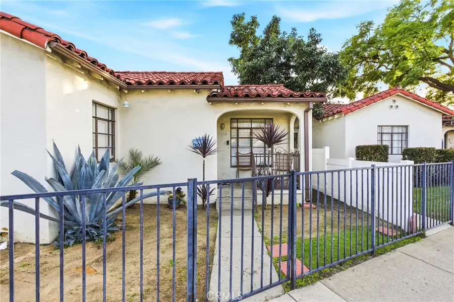 176 W Orange Grove, Pomona, CA 91768 - #2