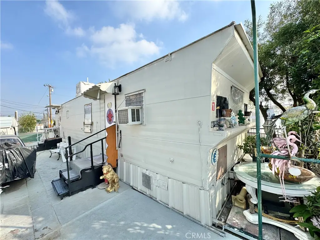 2250 W Darby #1, San Bernardino, CA 92407 - Image #1