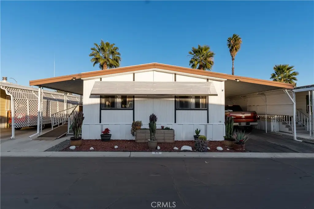 575 S Lyon #60, Hemet, CA 92543 - #1