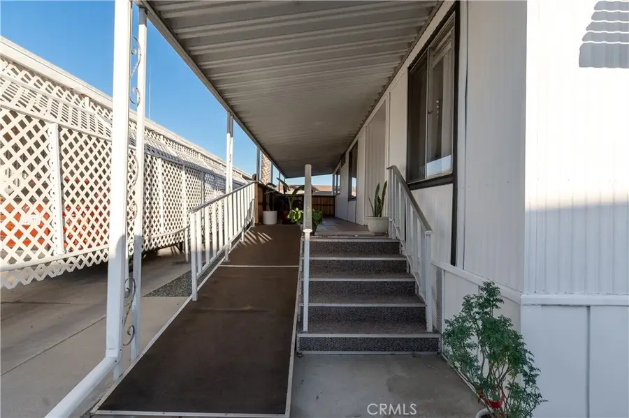 575 S Lyon #60, Hemet, CA 92543 - #3