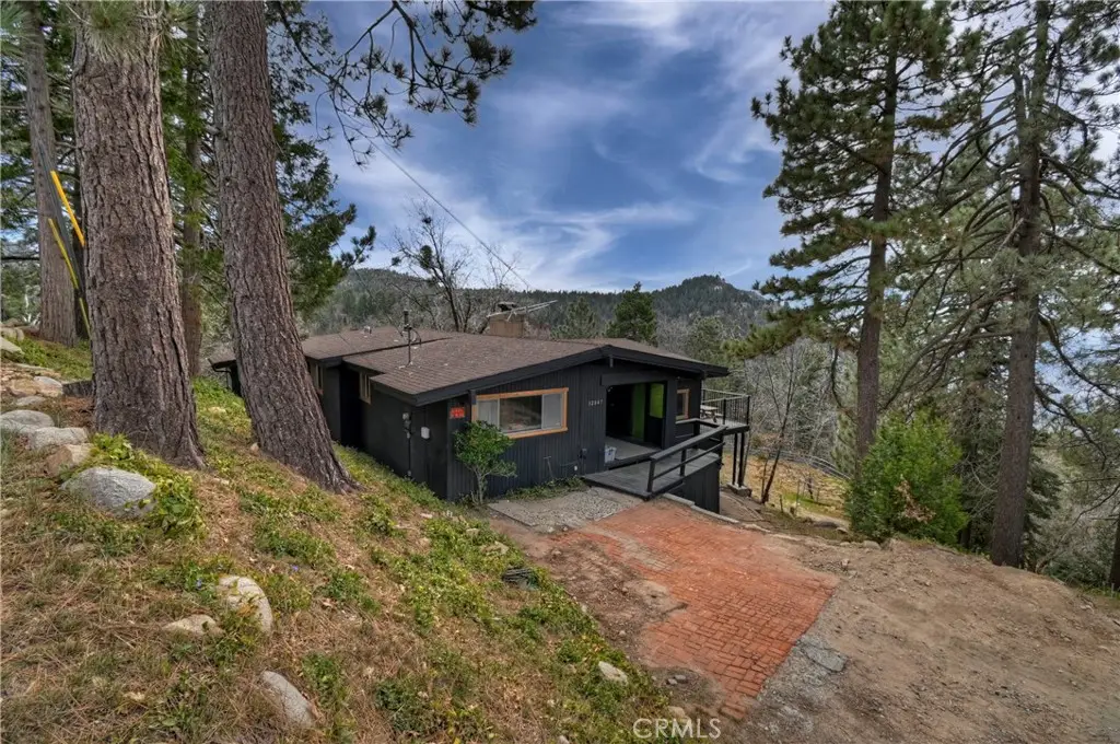 32047 Pine Cone, Running Springs, CA 92382 - #1