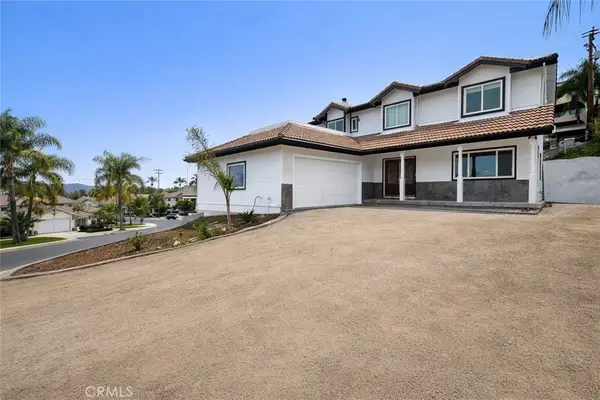 2286 San Joaquin East, Canyon Lake, CA 92587
