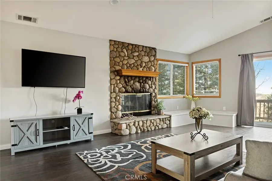 30906 Live Oak, Running Springs, CA 92382 - #3