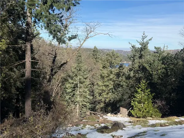 24989 Highland, Crestline, CA 92325