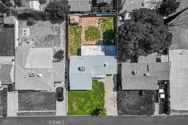 6821 Elmwood, San Bernardino, CA 92404