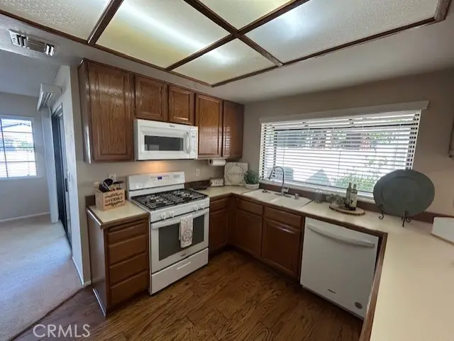 61 Sparrow Court, Redlands, CA 92374 - #3