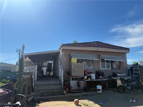 548 Bond, Perris, CA 92570