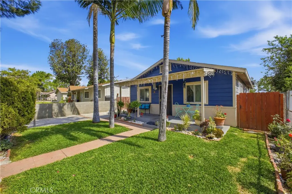 611 S Laurel Ave, Ontario, CA 91762 - #1