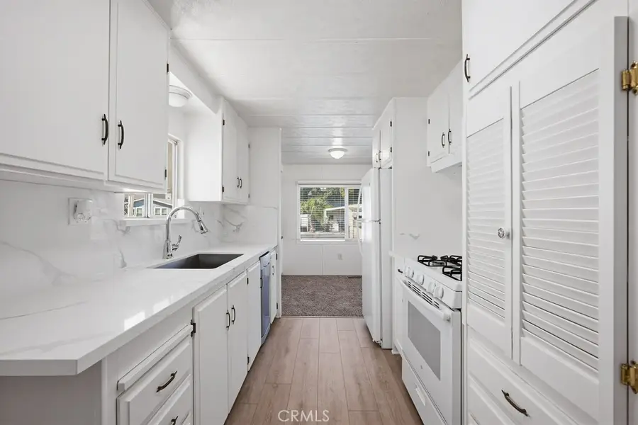 655 E Main Street #9, San Jacinto, CA 92583 - #3