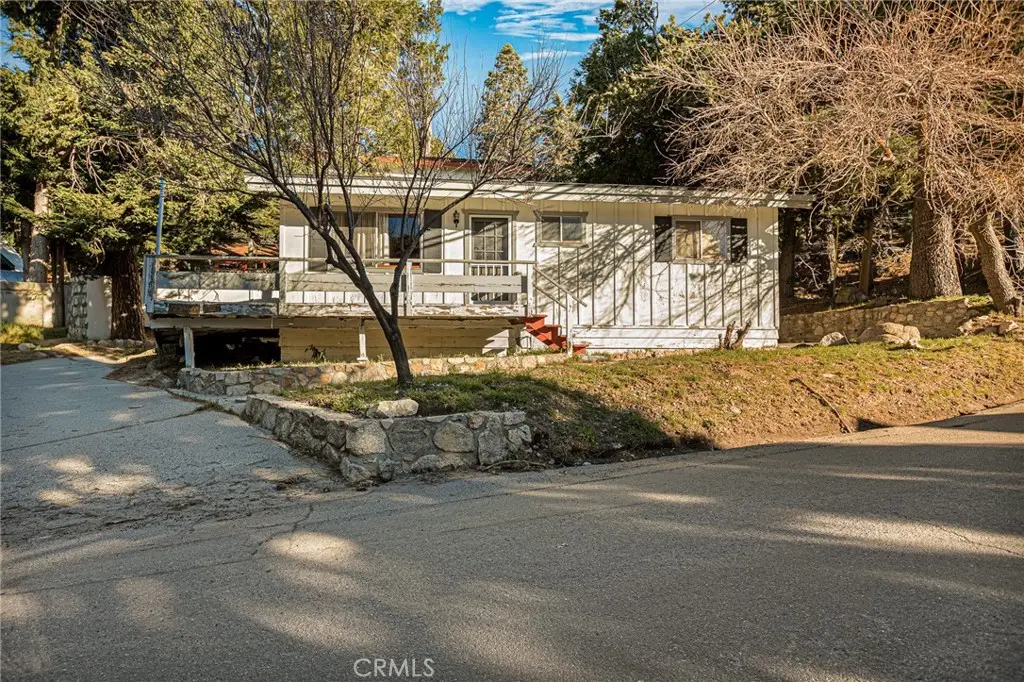 1164 Bear Springs, Rimforest, CA 92378 - #1