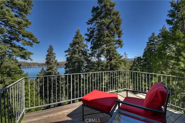 319 Mittry Lane, Lake Arrowhead, CA 92352