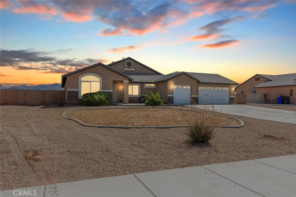 14193 Fresian, Apple Valley, CA 92307 - #1