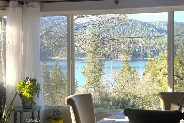 28834 Zion Drive, Lake Arrowhead, CA 92352