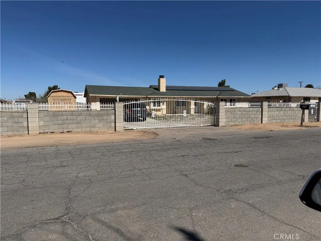21150 Lone Eagle, Apple Valley, CA 92308 - #1