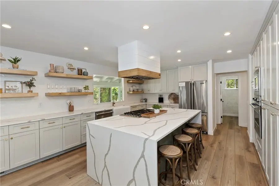 1211 Yellowstone Drive, Lake Arrowhead, CA 92352 - #2