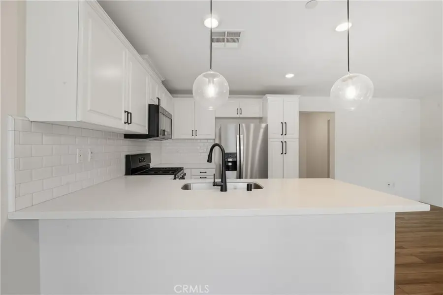 7155 Citrus #433, Fontana, CA 92336 - #3