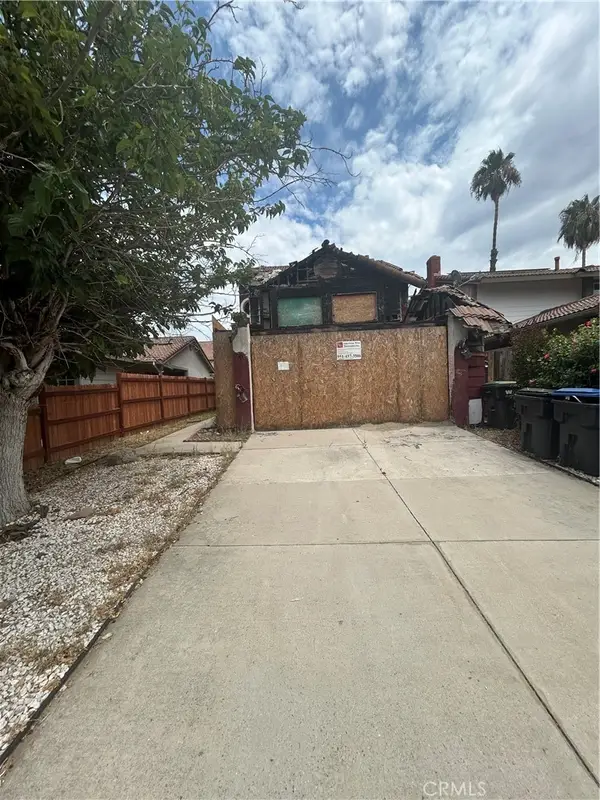 11896 Meadow Wood, Moreno Valley, CA 92557