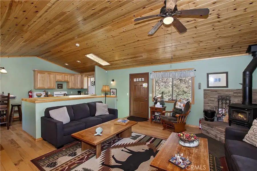 33653 Green Valley Lane, Green Valley Lake, CA 92341 - #3