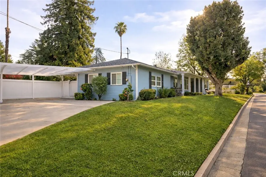 1329 La Loma Dr., Redlands, CA 92373 - #2