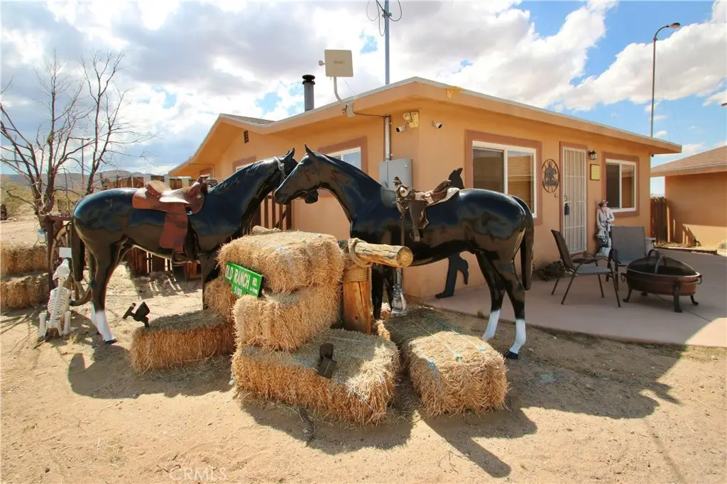 1910 Artesia Avenue, Landers, CA 92285 - #1