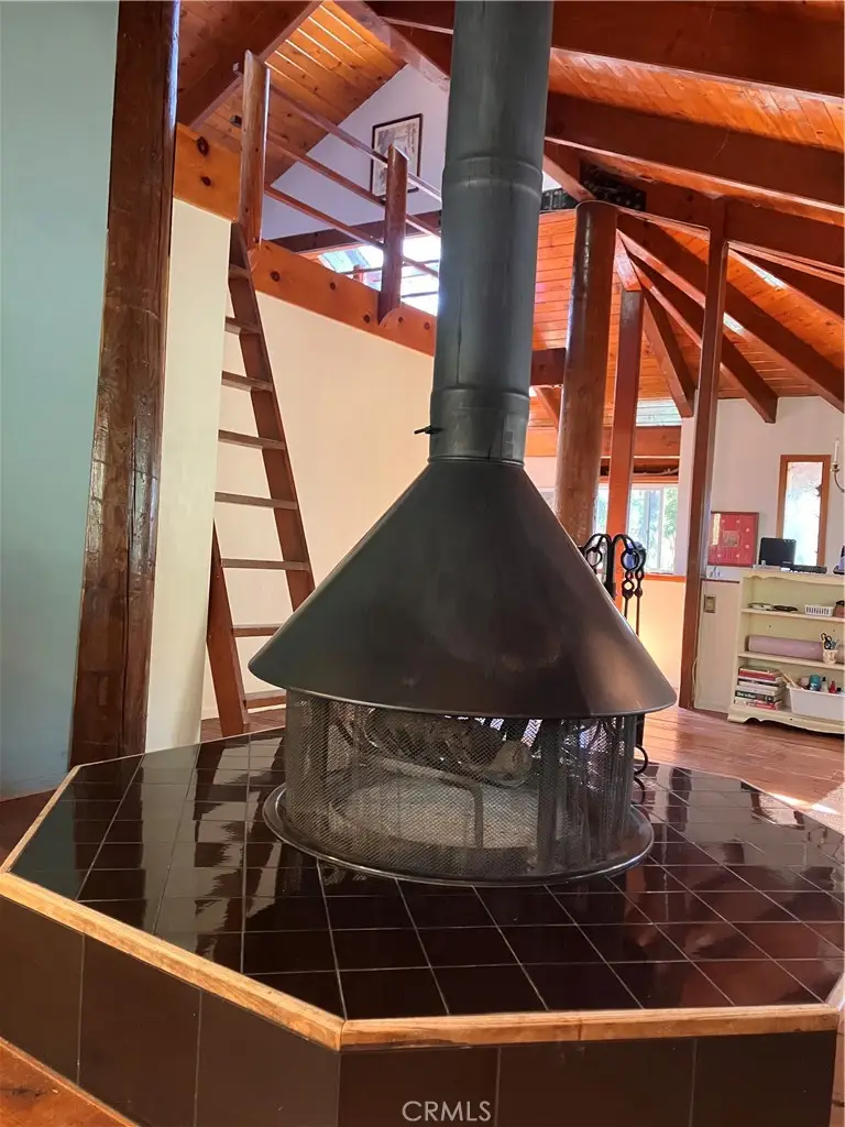 23228 Brookside, Crestline, CA 92325 - #2