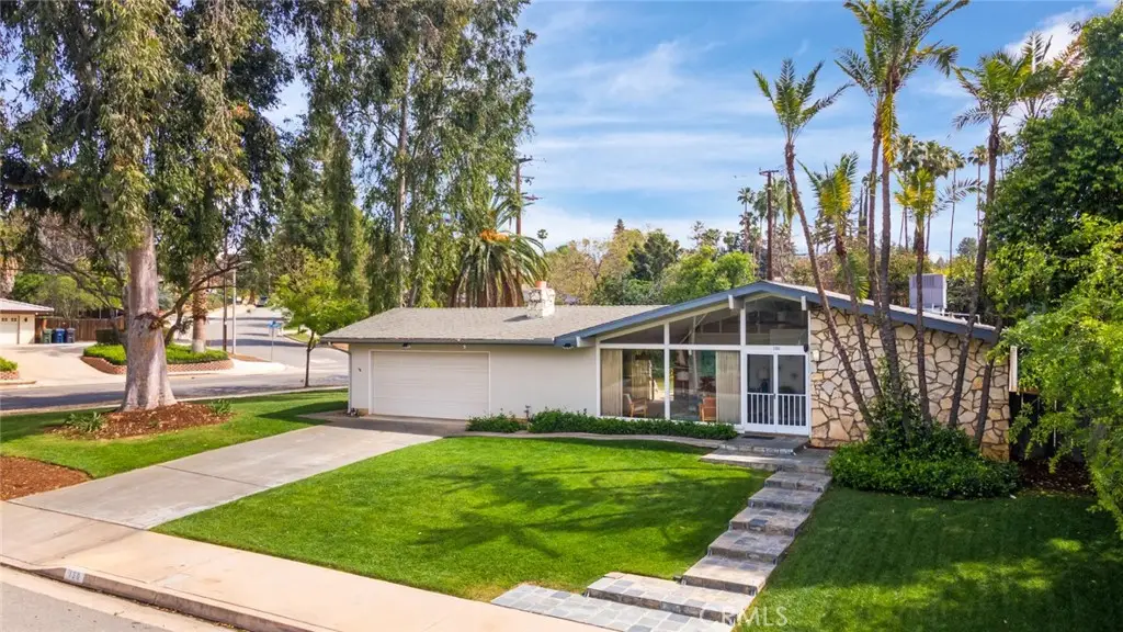 130 Sunridge Way, Redlands, CA 92373 - #1