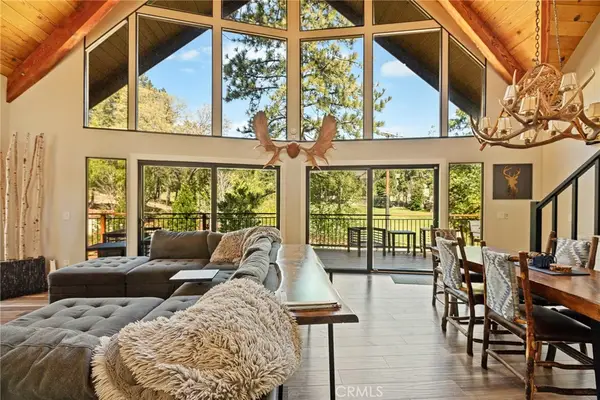 26489 Hillcrest Lane, Lake Arrowhead, CA 92352