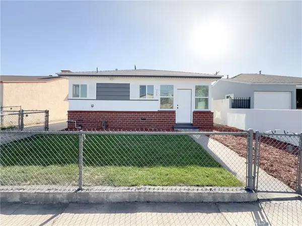 220 W 98th Street, Los Angeles, CA 90003