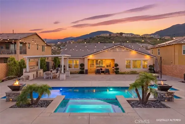 2627 Chad Zeller Lane, Corona, CA 92882