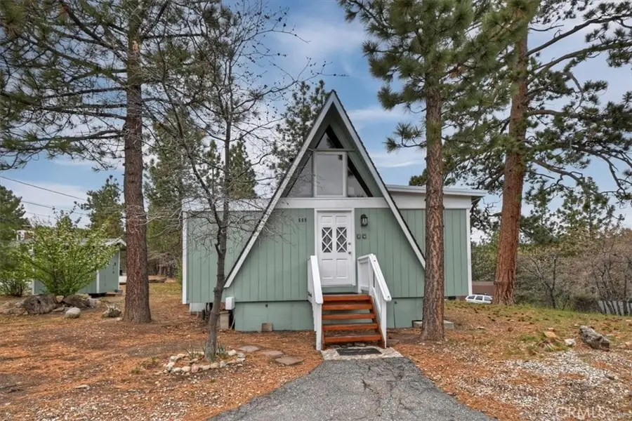 609 Villa Grove, Big Bear City, CA 92314 - #2