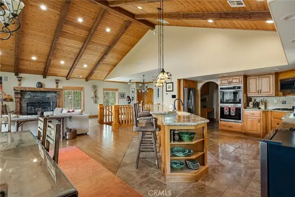 865 Marin, Lake Arrowhead, CA 92352