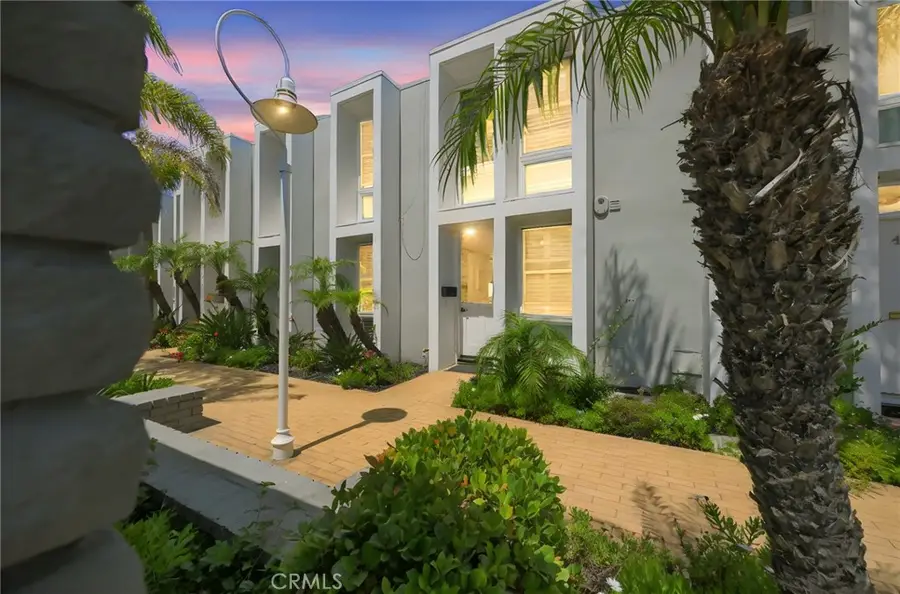 4001 Aladdin, Huntington Beach, CA 92649 - #3