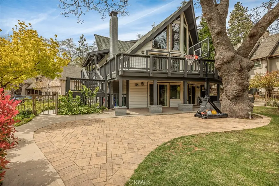 128 Brentwood Drive, Lake Arrowhead, CA 92352 - #3