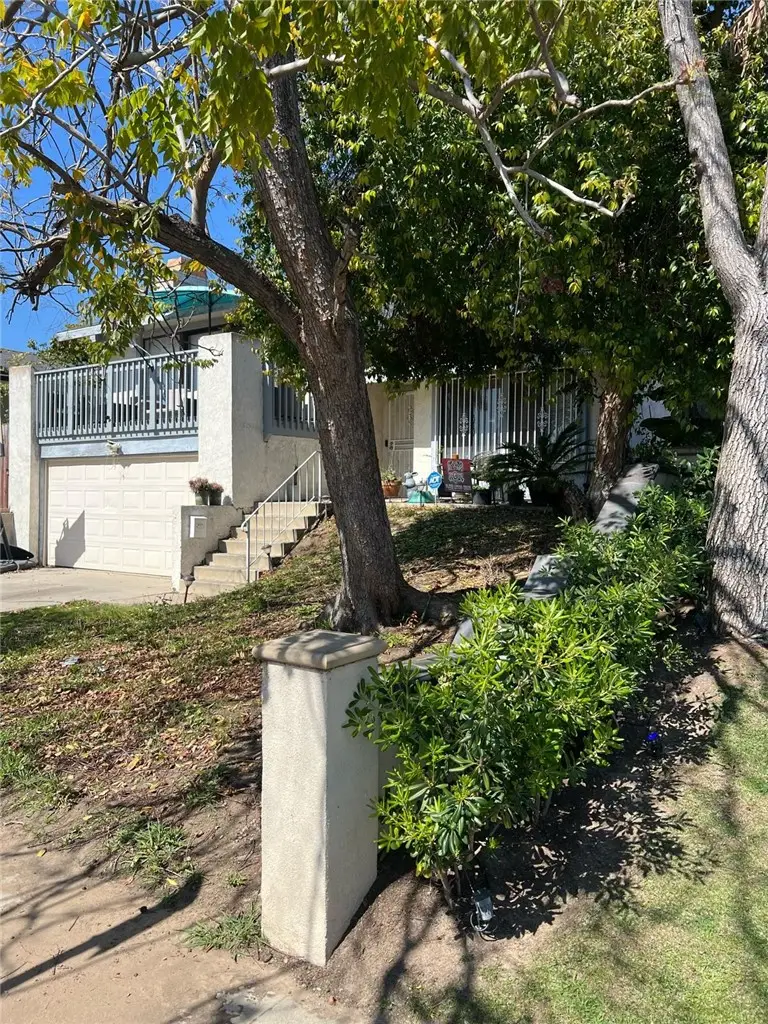 3641 E Esther, Long Beach, CA 90804 - #2