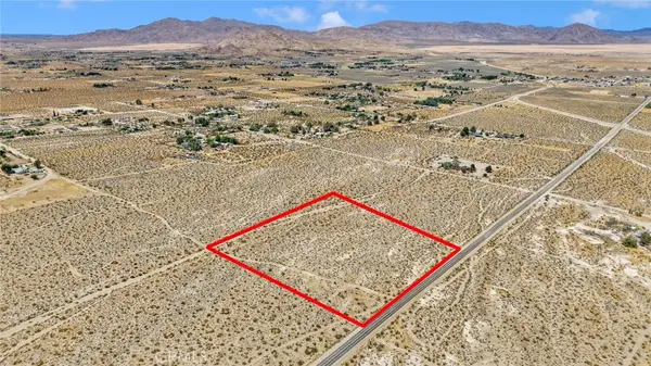 4501725 Crystal Creek, Lucerne Valley, CA 92356