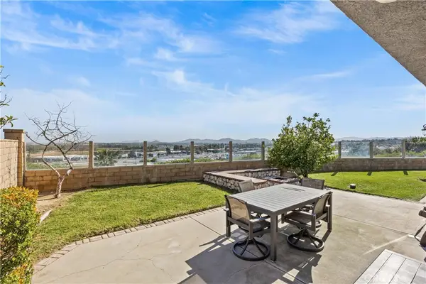 3121 Juniper Drive, Corona, CA 92882